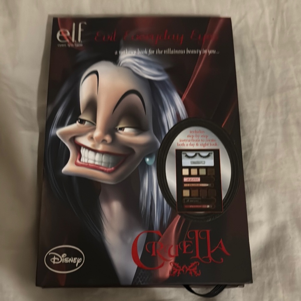 e.l.f. Disney Cruella Eyeshadow Palette